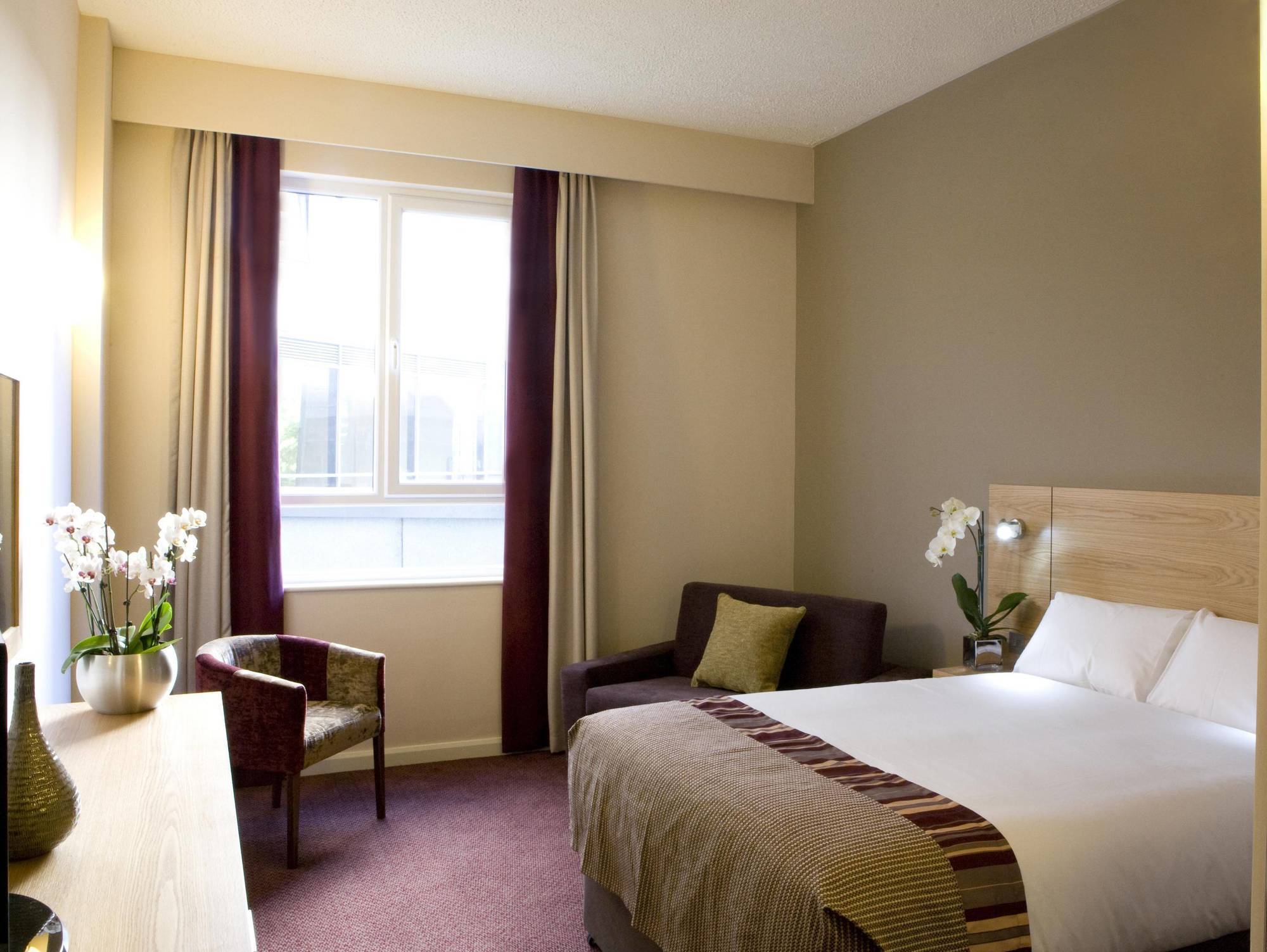 Leonardo Hotel 4*